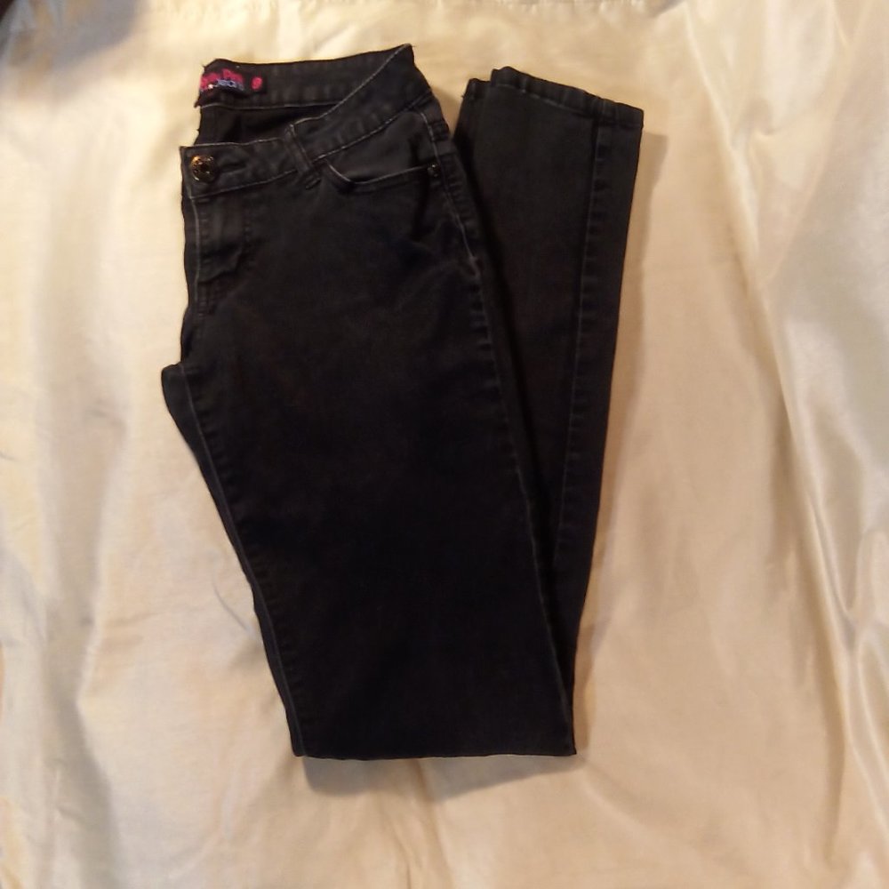 Black "Celebrity Pink" Size 3 Skinny Jeans
